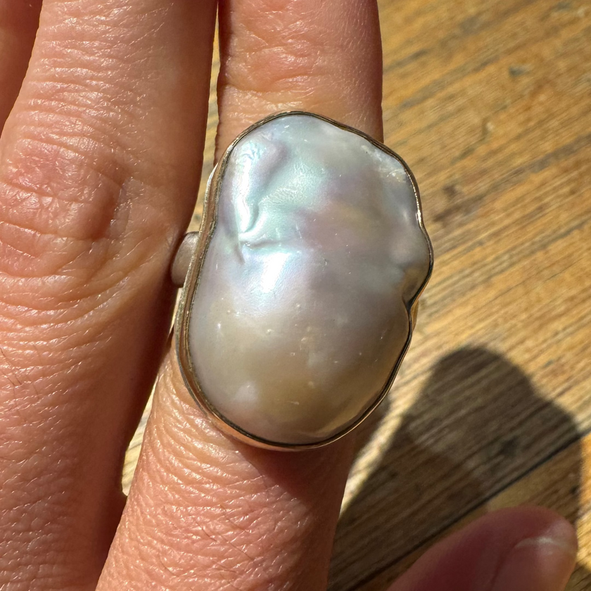 14k Mabe Pearl Ring - Size 8