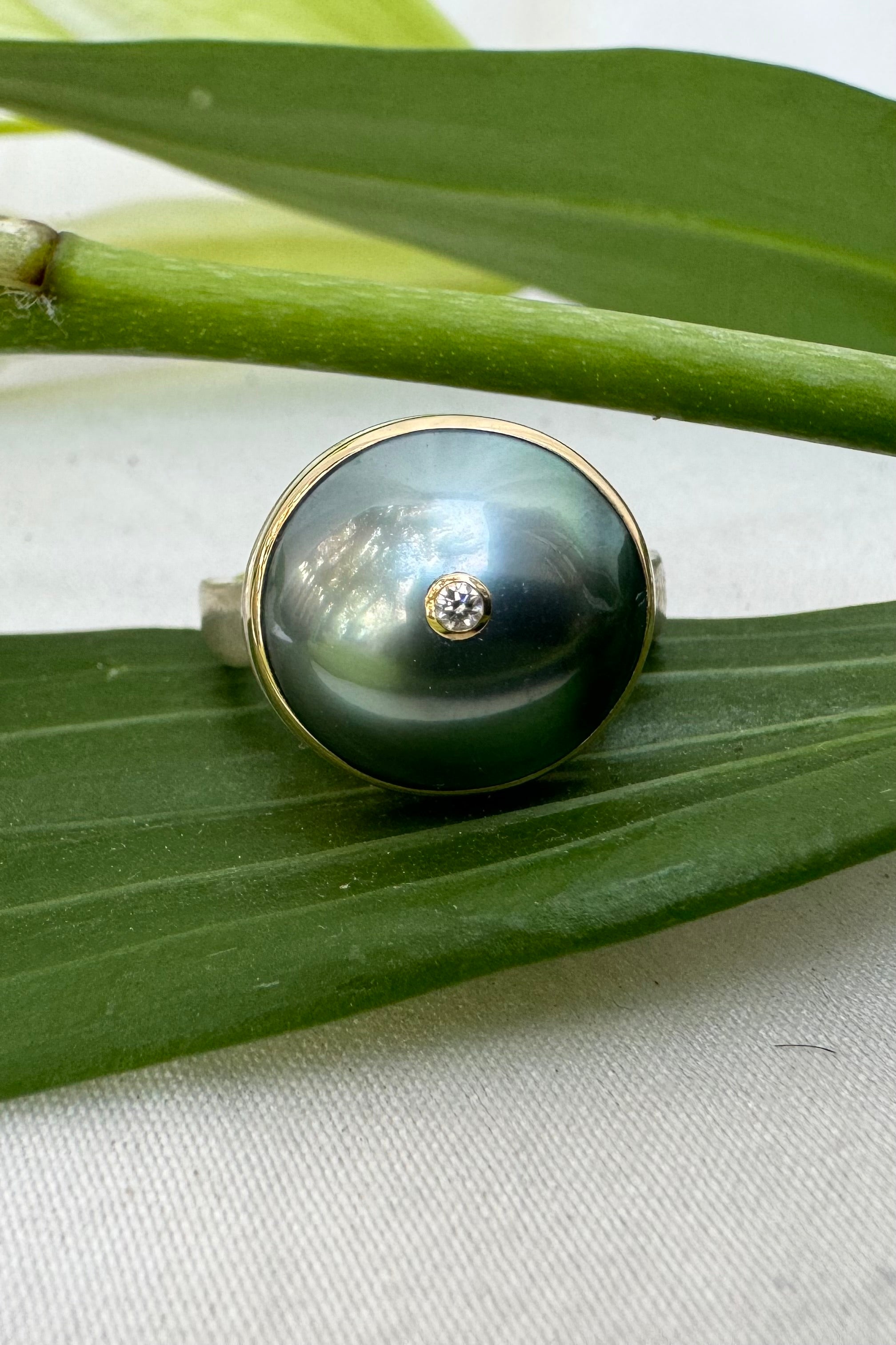 14k Tahitian Pearl Diamond Accent Ring - Size 7
