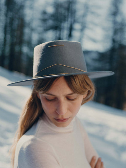 100% Wool Gold Trim Detail Hat - Grey